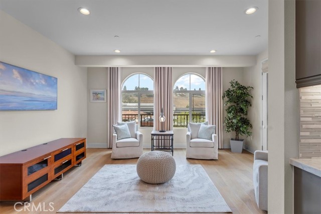 Detail Gallery Image 5 of 21 For 627 Deep Valley Dr #114,  Rolling Hills Estates,  CA 90274 - 1 Beds | 1 Baths