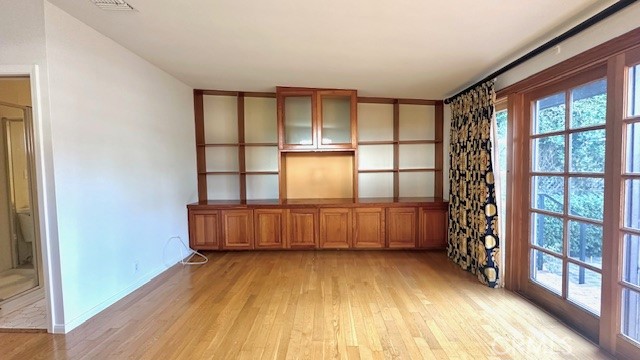 Detail Gallery Image 15 of 25 For 4039 Denny Ave, Studio City,  CA 91604 - 3 Beds | 2 Baths