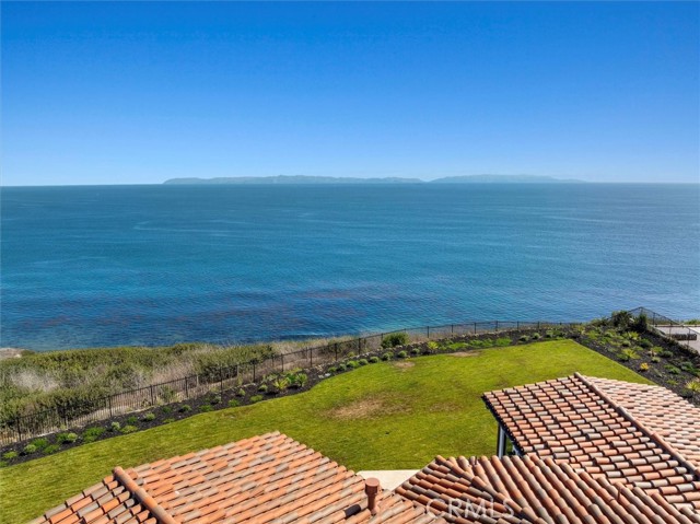 Detail Gallery Image 21 of 66 For 32042 Isthmus View Dr, Rancho Palos Verdes,  CA 90275 - 6 Beds | 6/2 Baths