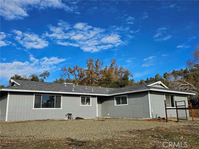 Detail Gallery Image 3 of 22 For 5637 Carleton Rd, Mariposa,  CA 95338 - 3 Beds | 2 Baths