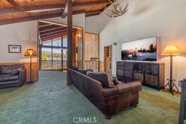 535 Cienega Road, Big Bear Lake CA: https://media.crmls.org/medias/aed24b59-b76d-44a7-96ed-1b478e3ef80c.jpg