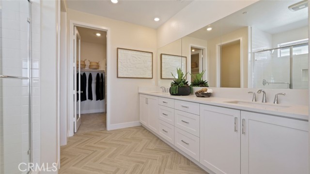 Detail Gallery Image 14 of 39 For 249 Knot, Irvine,  CA 92618 - 4 Beds | 4 Baths