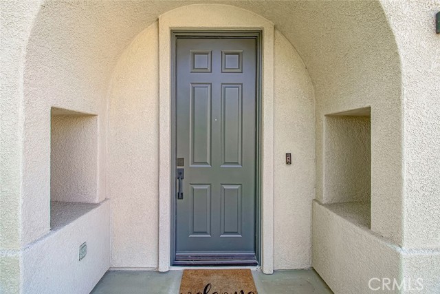 Detail Gallery Image 9 of 58 For 542 Arbor Ct, Simi Valley,  CA 93065 - 4 Beds | 2/1 Baths