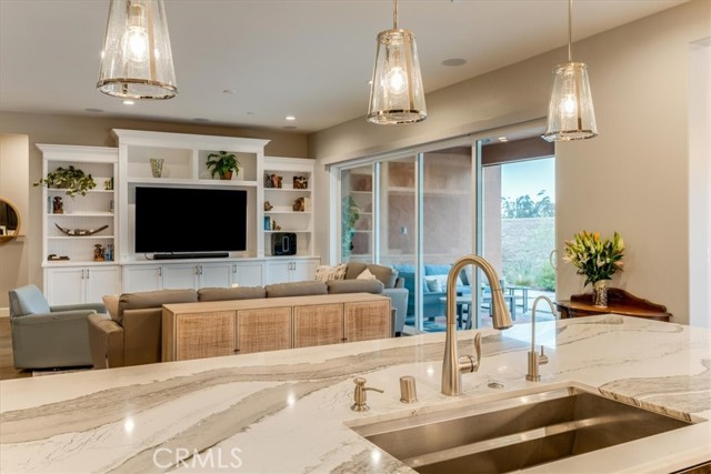 864 Trail View Place, Nipomo CA: https://media.crmls.org/medias/aed68ecd-4f35-4744-97b7-9ef068aefdb5.jpg