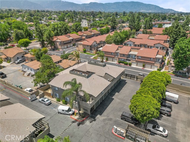 788 Gianni Dr., Corona CA: https://media.crmls.org/medias/aed6a64a-becb-445b-a115-d588b1cc3f10.jpg