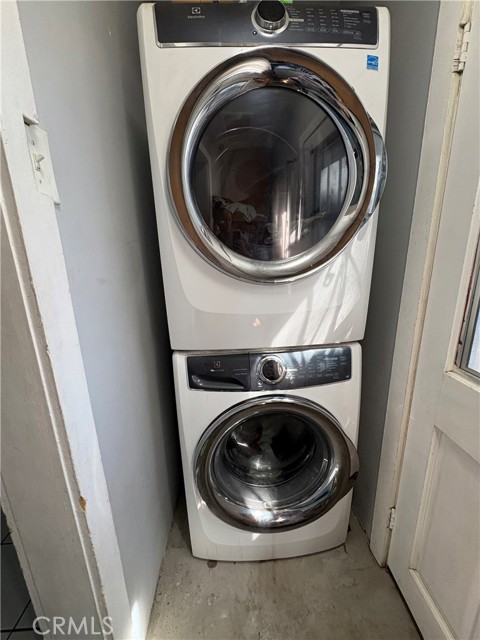 4544 Fisher Street, East Los Angeles CA: https://media.crmls.org/medias/aed6ee04-bd5b-4a2d-9438-9f119b78873d.jpg