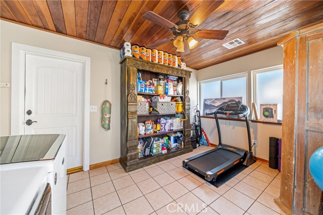 Detail Gallery Image 24 of 39 For 30091 Caddy Ln, Tehachapi,  CA 93561 - 3 Beds | 2 Baths