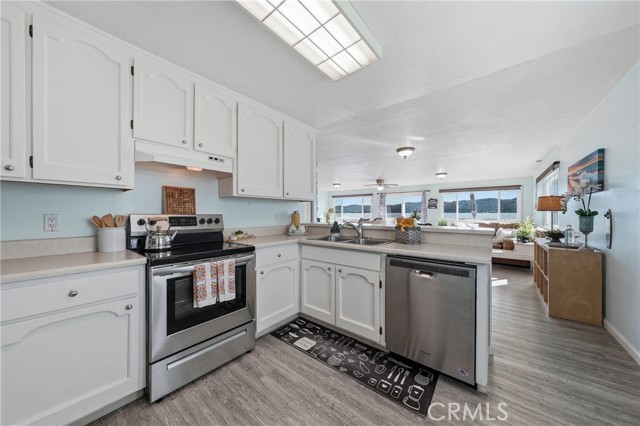 Detail Gallery Image 17 of 49 For 4045 Mesa, Clearlake,  CA 95422 - 3 Beds | 1/1 Baths