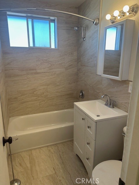 Detail Gallery Image 7 of 16 For 3565 Gundry Ave, Long Beach,  CA 90807 - 2 Beds | 1 Baths