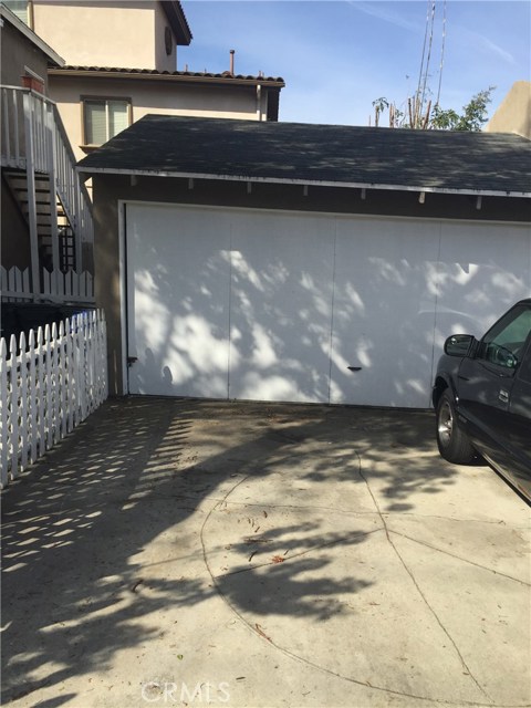 1935 Mathews Avenue, Redondo Beach, California 90278, ,Residential Income,Sold,Mathews,SB17051506