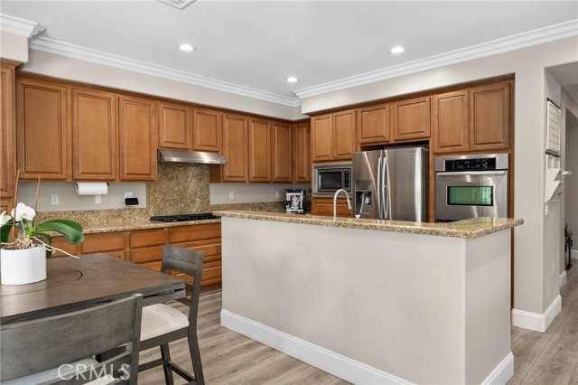 Detail Gallery Image 14 of 50 For 14215 Rolling Stream Pl, Corona,  CA 92880 - 4 Beds | 2/1 Baths