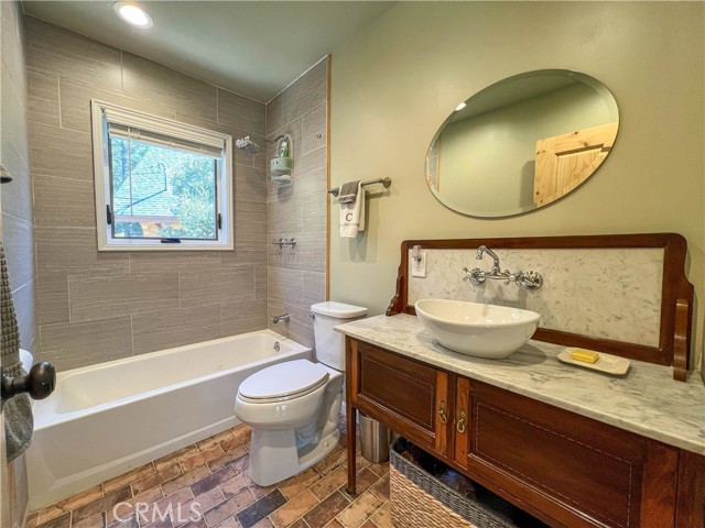 Detail Gallery Image 18 of 28 For 1517 Woodland Dr, –,  CA 93222 - 2 Beds | 2 Baths