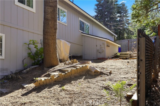 Detail Gallery Image 63 of 72 For 174 Golf Course Rd, Lake Arrowhead,  CA 92352 - 4 Beds | 3/1 Baths