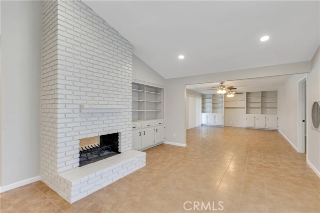 43719 21st W Street, Lancaster CA: https://media.crmls.org/medias/aedcf255-3db2-411e-ba3d-bfbd2de4a771.jpg