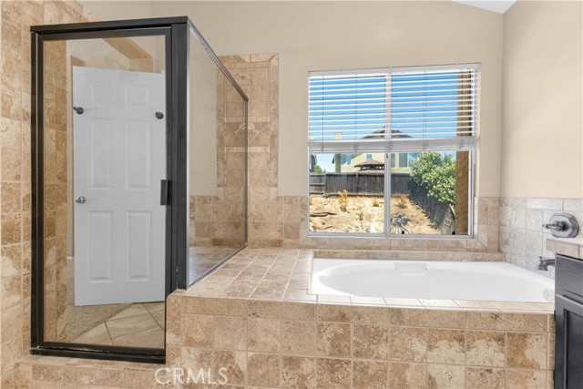 40025 White Leaf Ln., Murrieta CA: https://media.crmls.org/medias/aede805d-2fb4-40bd-9815-40f51dcd2ce1.jpg