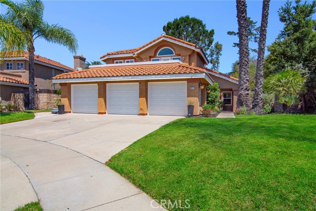 Detail Gallery Image 2 of 41 For 951 Firestone Cir, Simi Valley,  CA 93065 - 4 Beds | 3 Baths