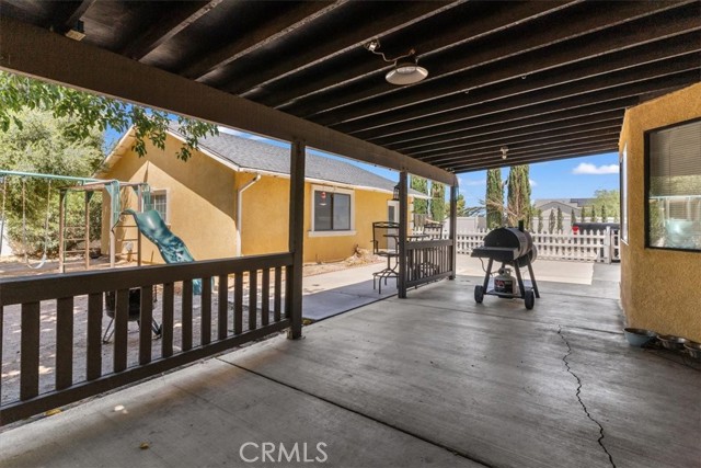 Detail Gallery Image 12 of 15 For 12856 Morning Star Rd, Apple Valley,  CA 92308 - 3 Beds | 2 Baths