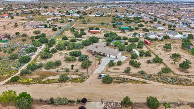 Detail Gallery Image 57 of 61 For 12830 Cedar, Hesperia,  CA 92344 - 3 Beds | 2/1 Baths