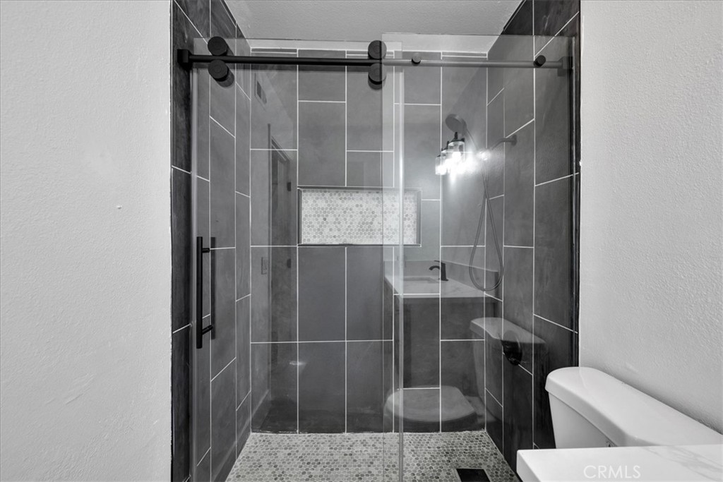 MLS #IG25266067 image #25