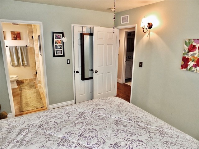 Detail Gallery Image 11 of 26 For 4640 Hazelnut Ave, Seal Beach,  CA 90740 - 4 Beds | 2 Baths