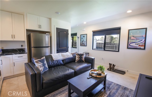 Detail Gallery Image 33 of 47 For 1322 Campus, Redlands,  CA 92374 - 4 Beds | 5 Baths