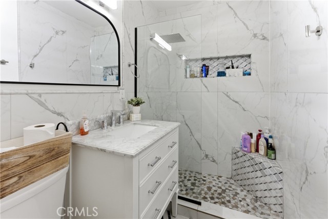 Detail Gallery Image 25 of 34 For 2426 Marty, Santa Ana,  CA 92706 - 3 Beds | 1/1 Baths