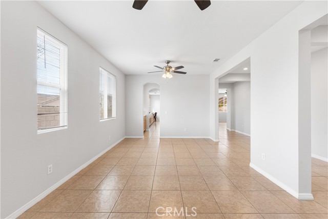Detail Gallery Image 25 of 55 For 40729 Oakmont Ct, Palmdale,  CA 93551 - 4 Beds | 3 Baths