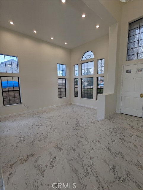 Detail Gallery Image 11 of 66 For 42057 Parkmont Dr, Quartz Hill,  CA 93536 - 5 Beds | 3 Baths