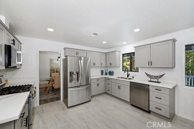 347 Birchwood, Lake Arrowhead, CA 92352