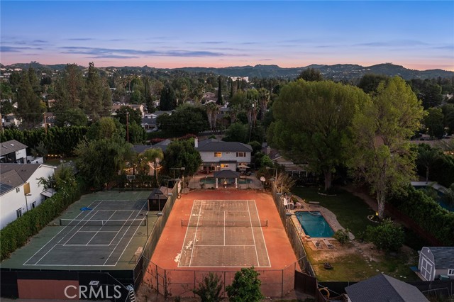 Detail Gallery Image 41 of 42 For 22963 Collins St, Woodland Hills,  CA 91367 - 5 Beds | 3 Baths