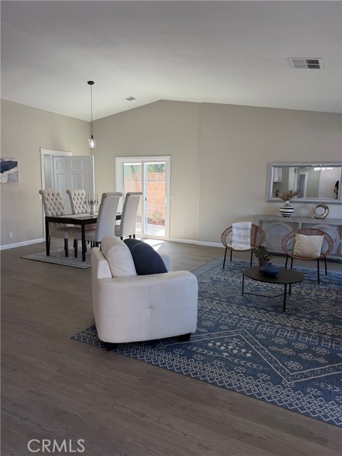 Detail Gallery Image 5 of 20 For 43012 Montemarte Ct, Lancaster,  CA 93536 - 4 Beds | 2 Baths