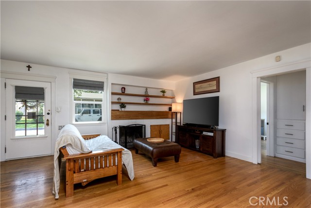 Detail Gallery Image 3 of 22 For 7909 Rhea Vista Dr, Whittier,  CA 90602 - 2 Beds | 2 Baths