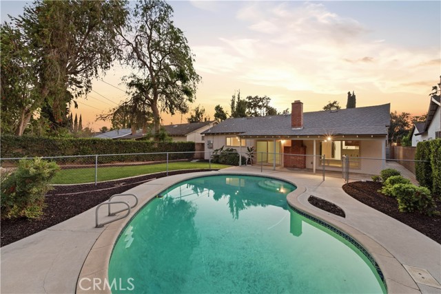 Detail Gallery Image 36 of 43 For 8828 Collett, North Hills,  CA 91343 - 3 Beds | 2 Baths