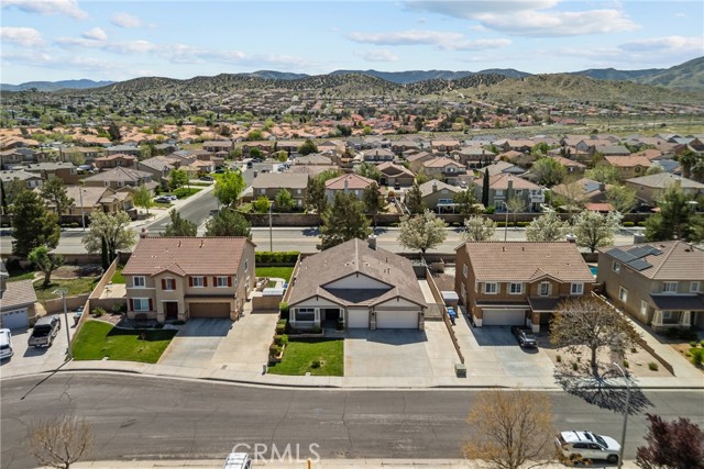 Detail Gallery Image 5 of 50 For 1790 Hideaway Pl, Palmdale,  CA 93551 - 4 Beds | 2 Baths