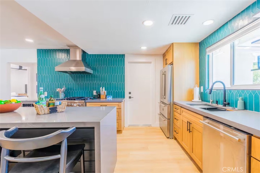 MLS #SB25191547 image #24