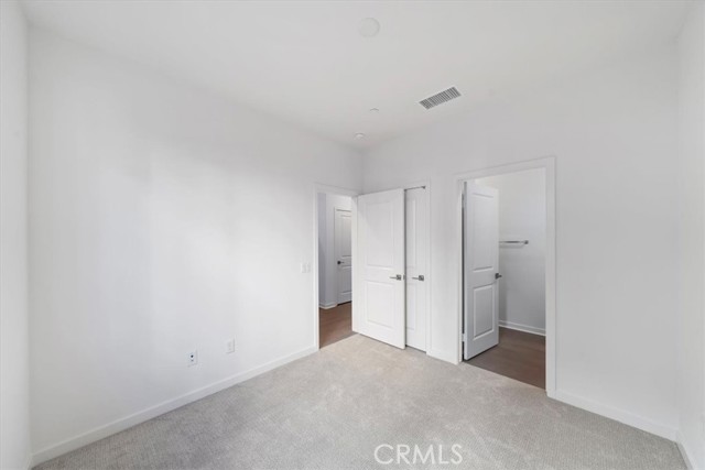 2561 Sprout Lane, Corona CA: https://media.crmls.org/medias/aee7b4a1-57ef-4941-a950-d0aa022fcbee.jpg