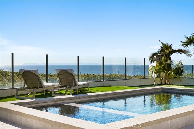 Detail Gallery Image 1 of 68 For 30 Wharfside Dr, Newport Coast,  CA 92657 - 4 Beds | 3/1 Baths