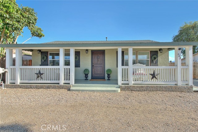Detail Gallery Image 1 of 40 For 662 6th St, Norco,  CA 92860 - 3 Beds | 2 Baths