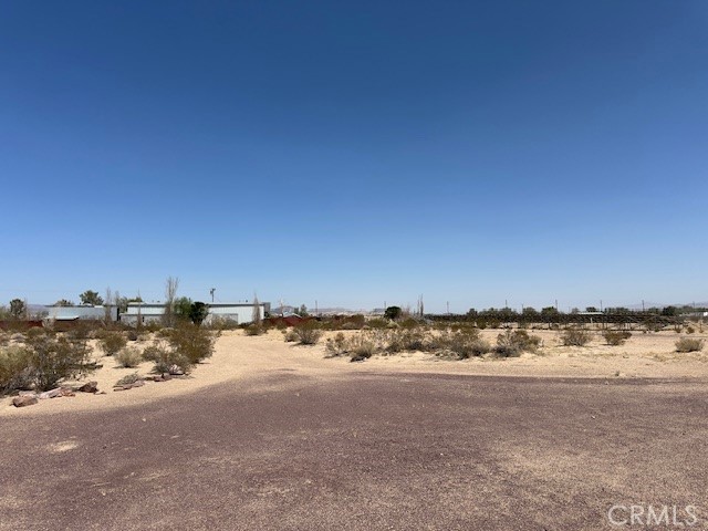 46363 Valley Center Road, Newberry Springs CA: https://media.crmls.org/medias/aee8398e-b976-4f61-b64d-1a961fe5390b.jpg