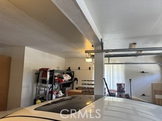 https://media.crmls.org/medias/aee88c3e-3d36-4ad0-85a7-bf267b11c1e2.jpg?preset=X-Large