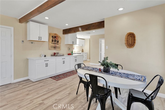 29246 Radio Rd, Barstow CA: https://media.crmls.org/medias/aeea07da-2f58-452f-bcf2-966f860d9201.jpg