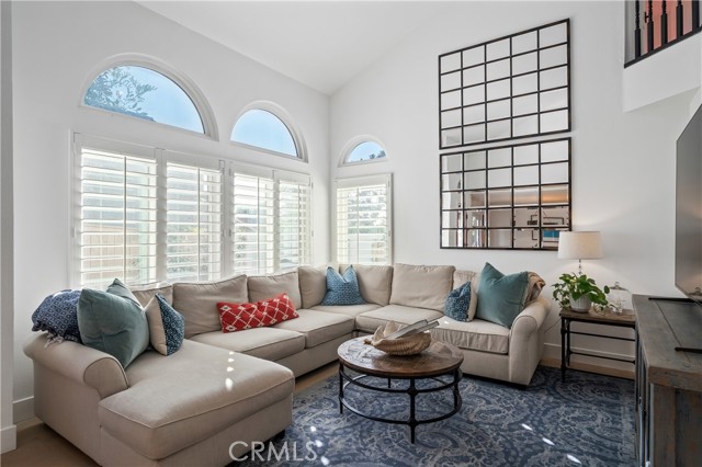 28332 Via Alfonse, Laguna Niguel CA: https://media.crmls.org/medias/aeea2062-6070-48fe-9d08-2e40ed18245f.jpg