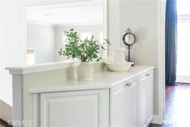 27705 Essex Place, Valencia CA: https://media.crmls.org/medias/aeeb4441-200d-41d5-b43a-e12a014574c3.jpg