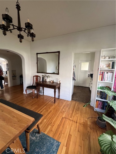 Detail Gallery Image 17 of 24 For 8400 Blackburn, Los Angeles,  CA 90048 - 2 Beds | 2 Baths