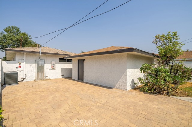 6428 Johnson Avenue, Long Beach, California 90805, 3 Bedrooms Bedrooms, ,2 BathroomsBathrooms,Single Family Residence,For Sale,Johnson,CV24140383