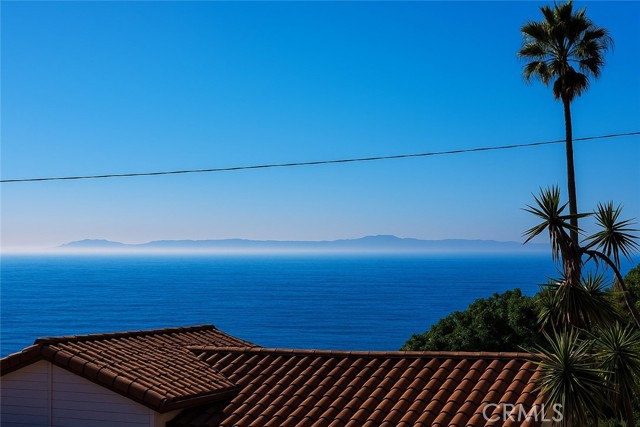 Detail Gallery Image 25 of 27 For 2870 Zell Dr, Laguna Beach,  CA 92651 - 3 Beds | 2/1 Baths