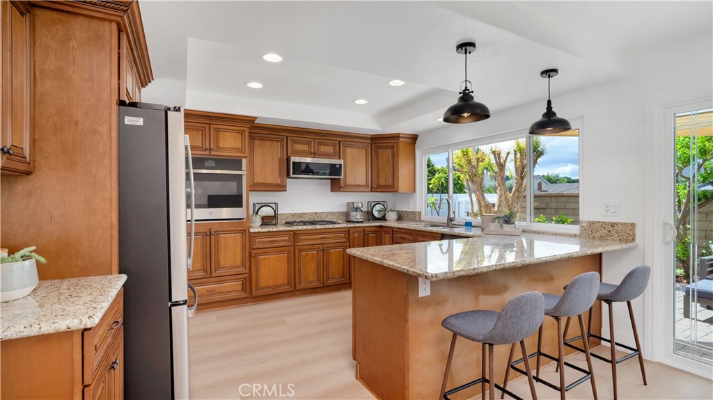 Aeef48f0 74c5 4f98 B452 Fe9fbaf24115