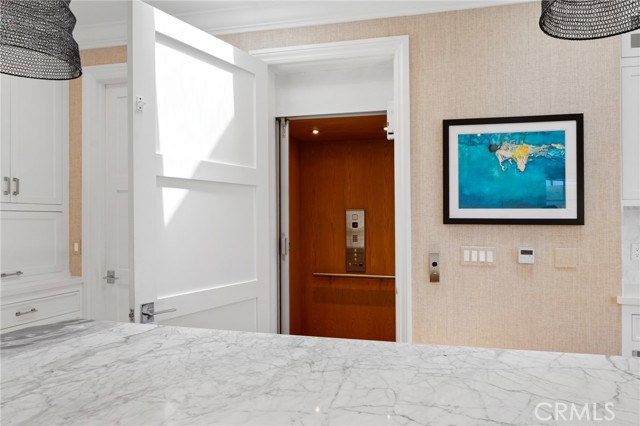 Detail Gallery Image 25 of 54 For 443 23rd Pl, Manhattan Beach,  CA 90266 - 3 Beds | 3/1 Baths