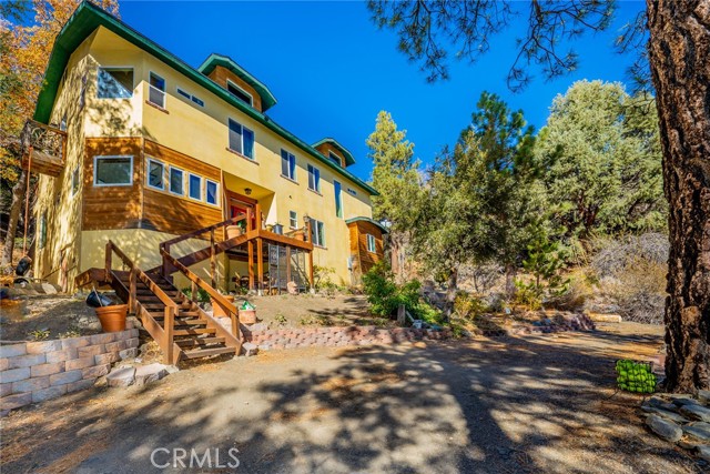 Detail Gallery Image 1 of 1 For 5826 Acorn Dr, Wrightwood,  CA 92397 - 5 Beds | 3/1 Baths