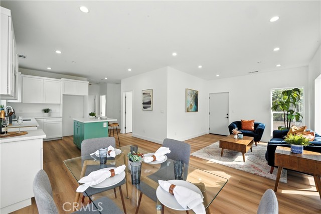 3031 3033 Vineyard Avenue, Los Angeles CA: https://media.crmls.org/medias/aef10660-af2e-4ec9-a83d-15e3dfdab238.jpg